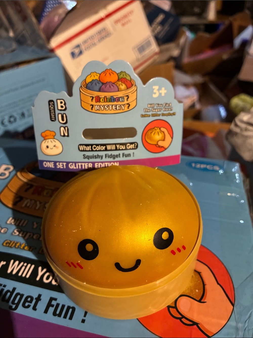 Rare gold Glitter Bun Squishy Fidget Toy - Gold